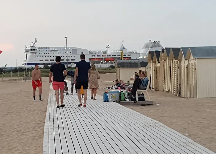 Apartment Othello Sea Flat - Terasse Familial Ouistreham